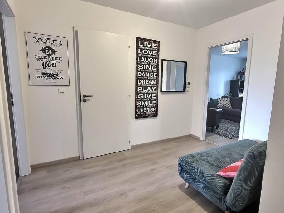 Superbe Appartement Avec 2 Balcons - Vue Sur La Cathedrale Environ 15 Min En Tram Strazburg Dış mekan fotoğraf